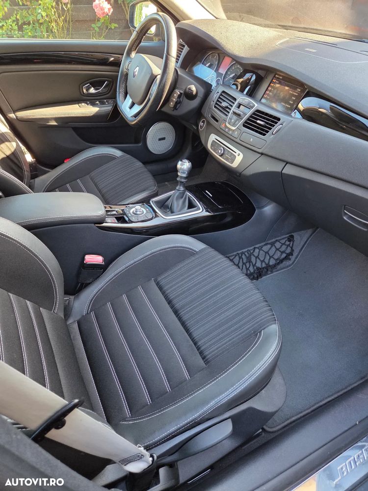 Renault Laguna ENERGY dCi 130 FAP Start & Stop Bose Edition - 7