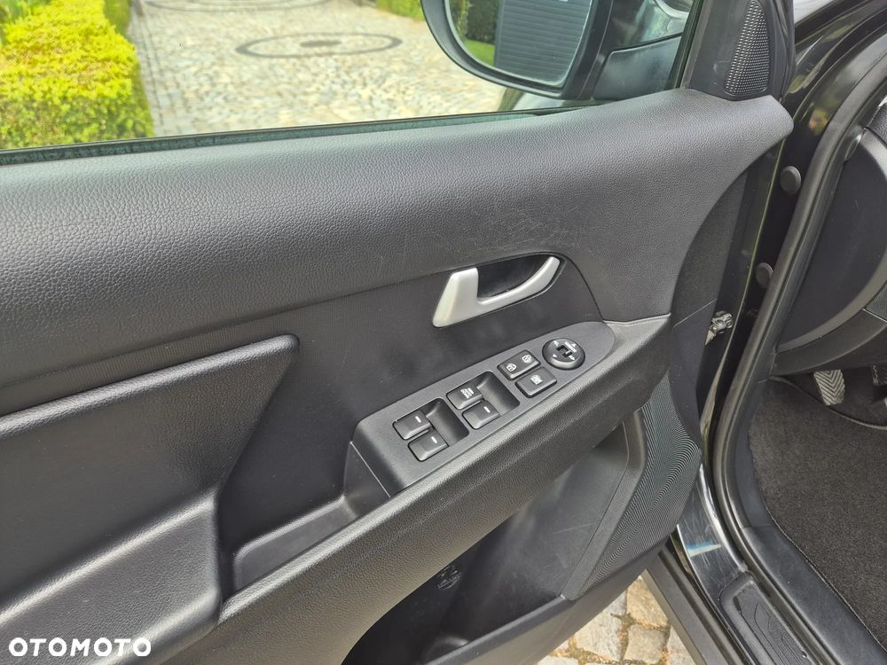 Kia Sportage 2,0 CRDI AWD Vision - 15