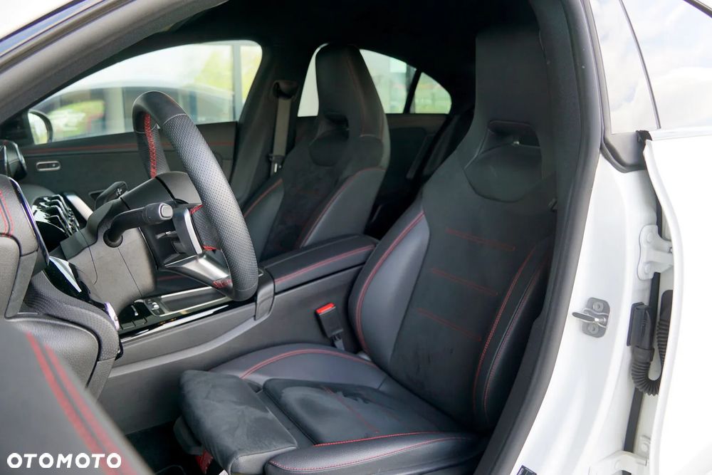 Mercedes-Benz CLA 180 mHEV AMG Line 7G-DCT - 19