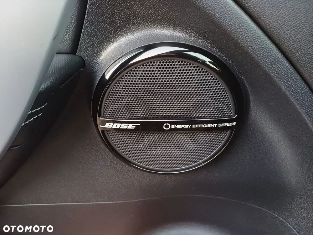 Renault Megane Grandtour TCe 130 BOSE Edition - 26