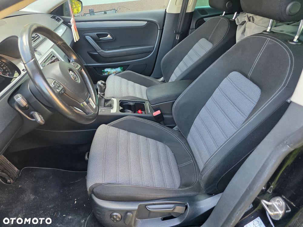 Volkswagen Passat CC - 4