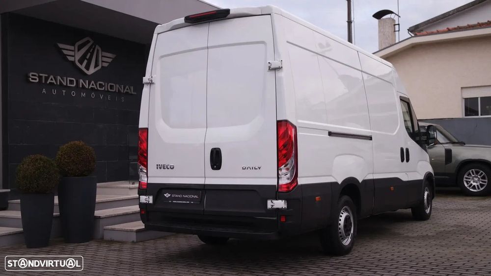 Iveco Daily 2.3 35C16 3000 CD - 9