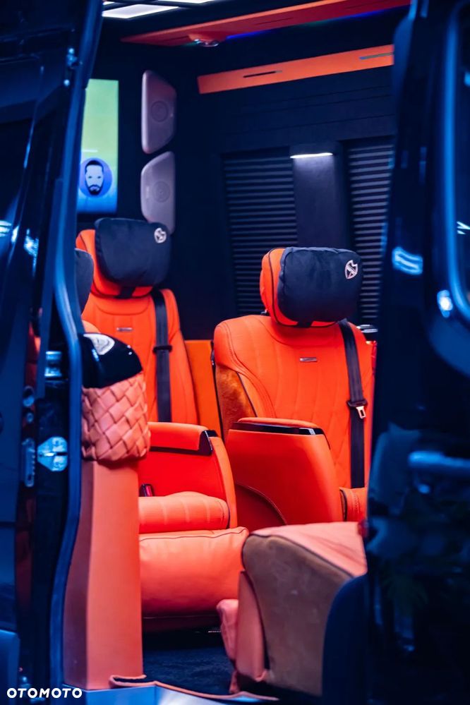 Mercedes-Benz Sprinter - 8