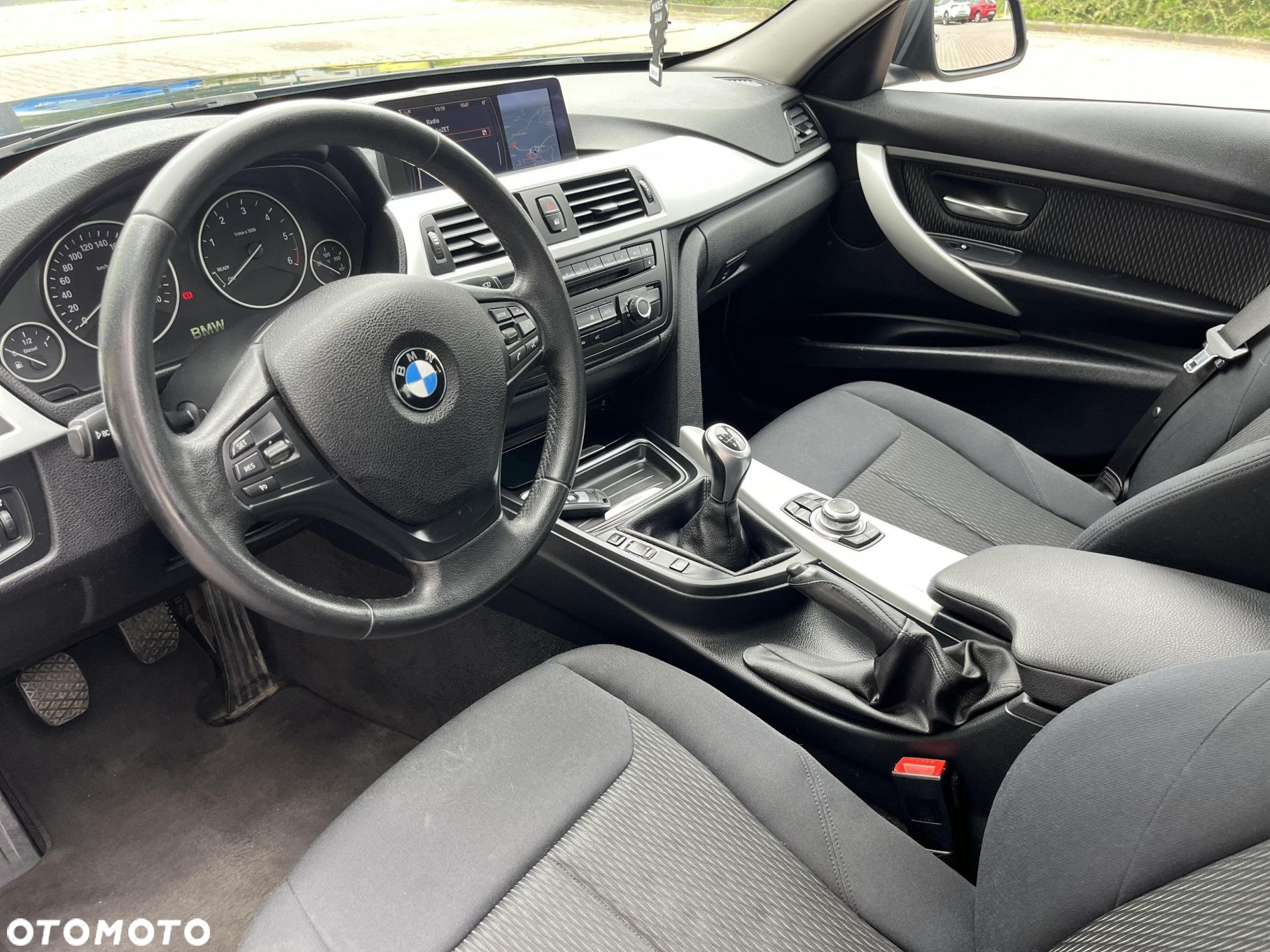 BMW Seria 3 318d Modern Line - 9
