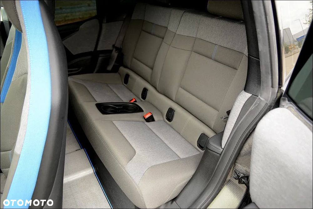 BMW i3 (60 Ah) - 22
