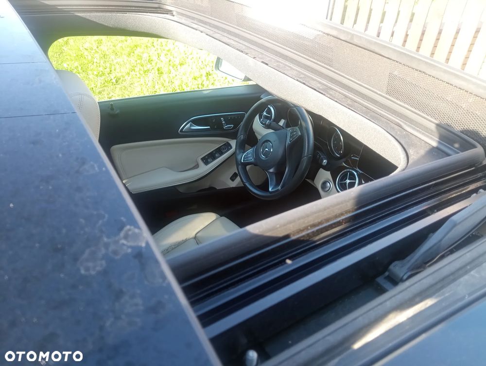 Mercedes-Benz CLA 250 4-Matic - 15