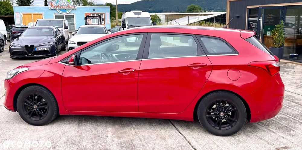 Hyundai i30 1.6 Classic + - 8