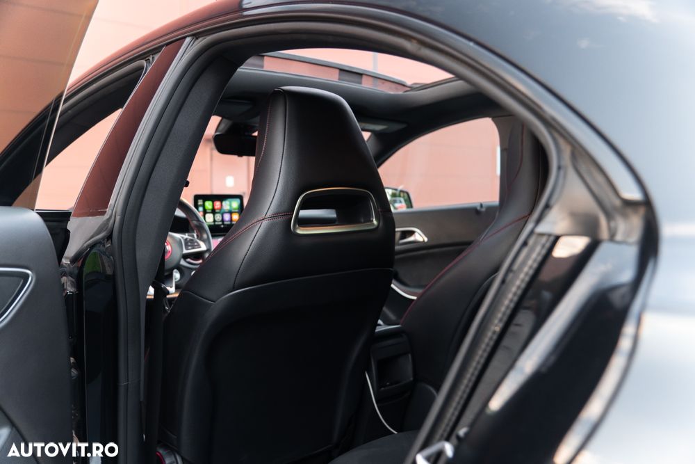 Mercedes-Benz CLA - 10