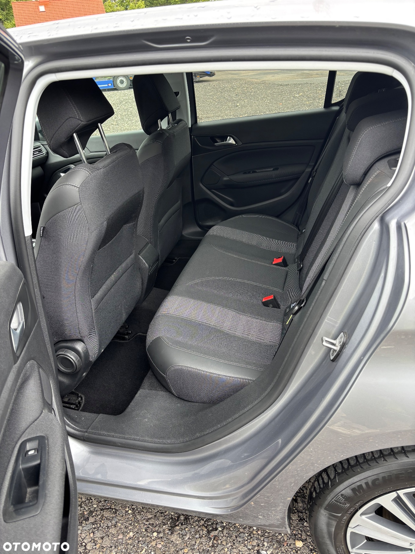 Peugeot 308 1.5 BlueHDi Allure Pack S&S EAT8 - 12