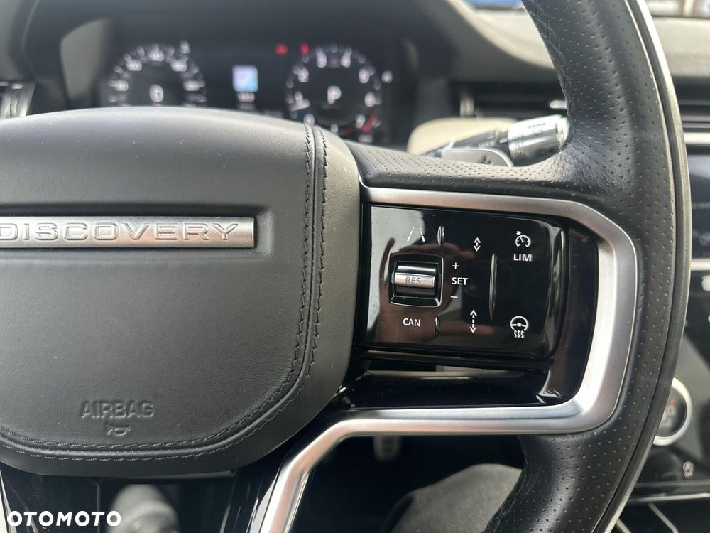 Land Rover Discovery Sport - 18