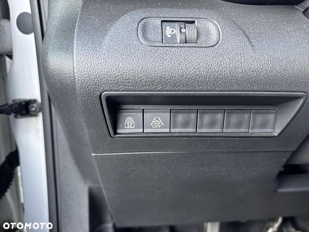 Toyota Proace City Verso 1.5 D-4D Family - 19