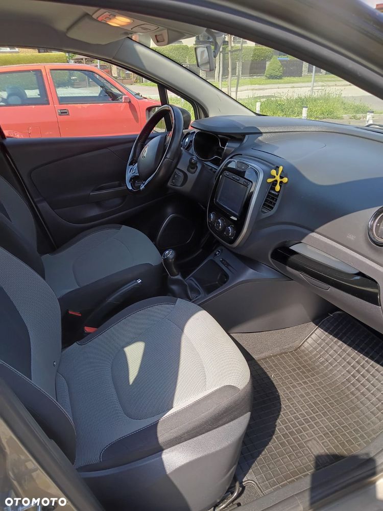 Renault Captur - 15