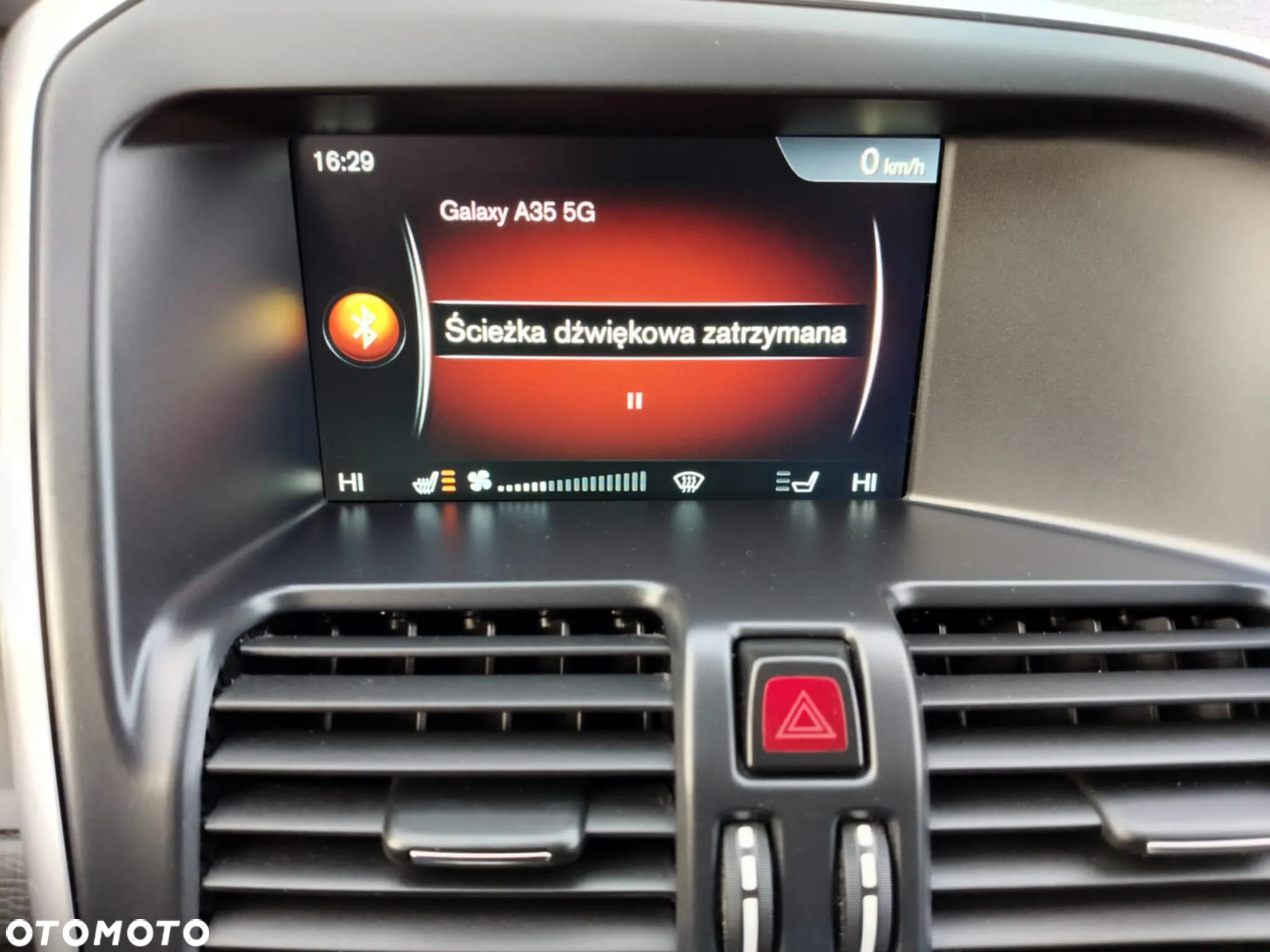 Volvo XC 60 - 16