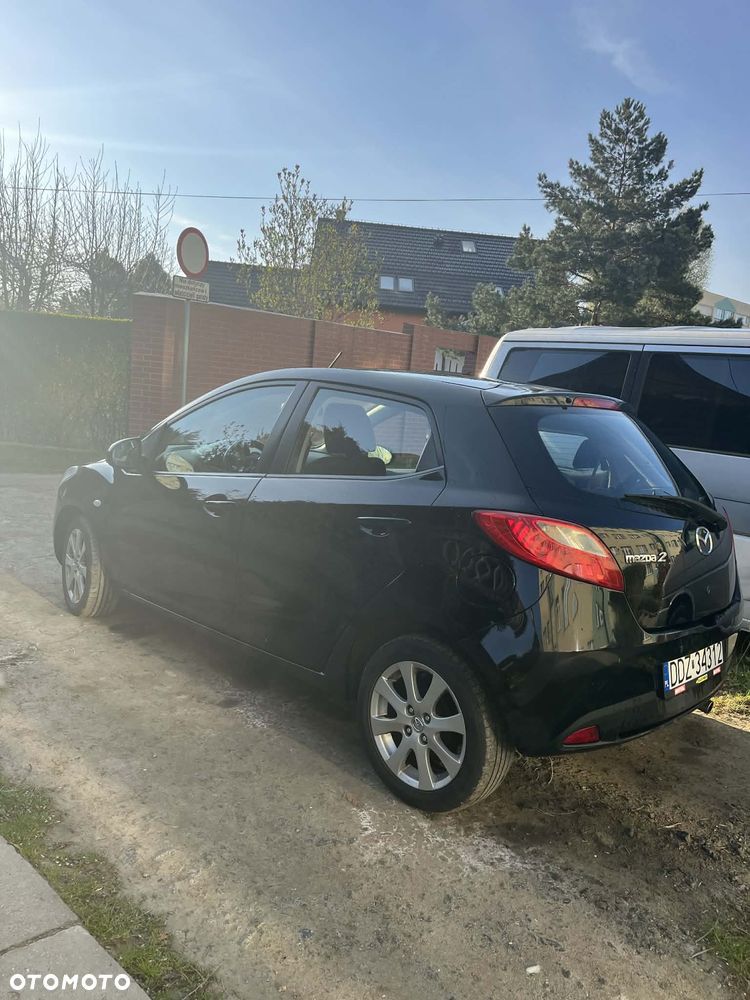 Mazda 2 - 5