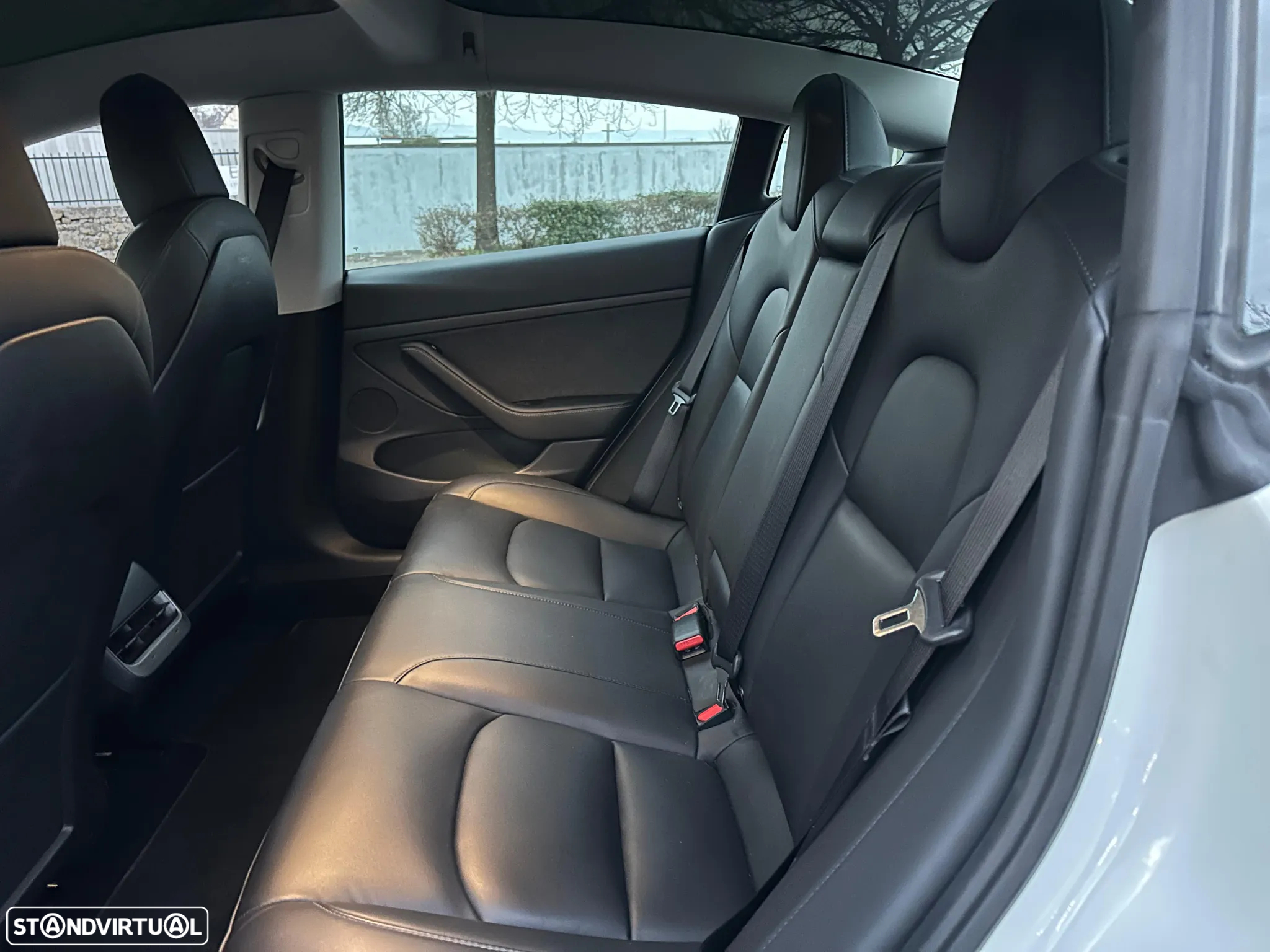 Tesla Model 3 Long Range AWD Dual Motor - 29