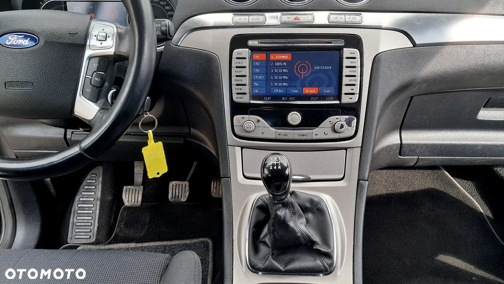 Ford S-Max 2.0 Titanium - 11