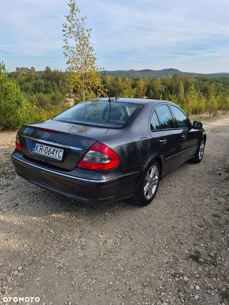 Mercedes-Benz Klasa E - 4