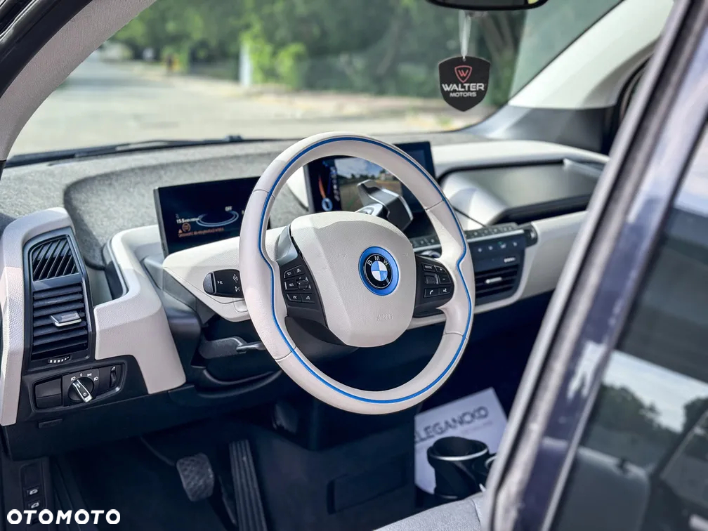 BMW i3 (60 Ah) - 8