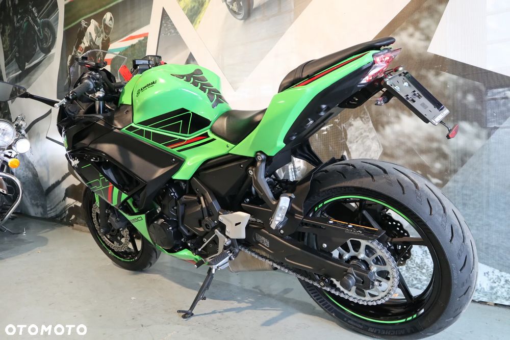 Kawasaki Ninja - 7