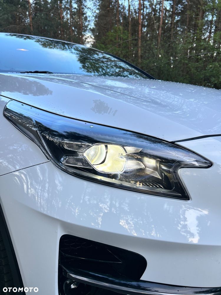 Kia XCeed - 10
