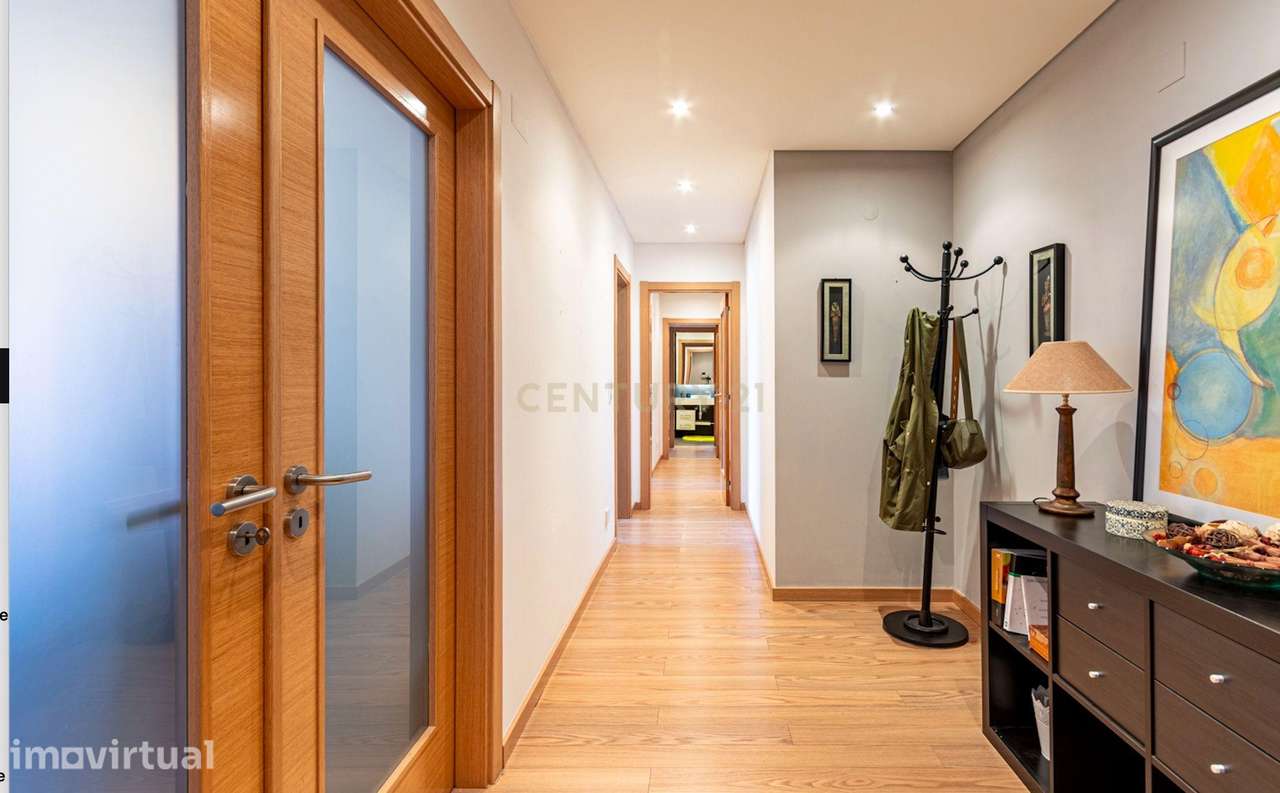Apartamento T2 Mobilado e Equipado nas Colinas do Cruzeiro – 6º Andar - Grande imagem: 5/19