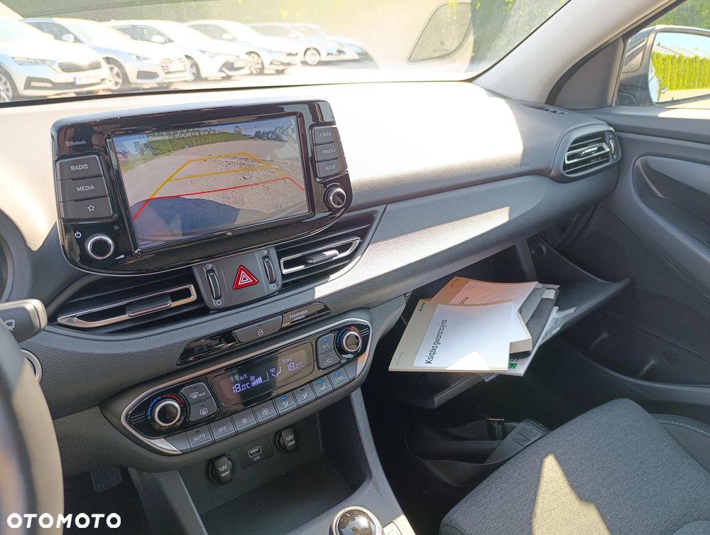 Hyundai i30 1.5 T-GDI 48V Smart DCT - 18