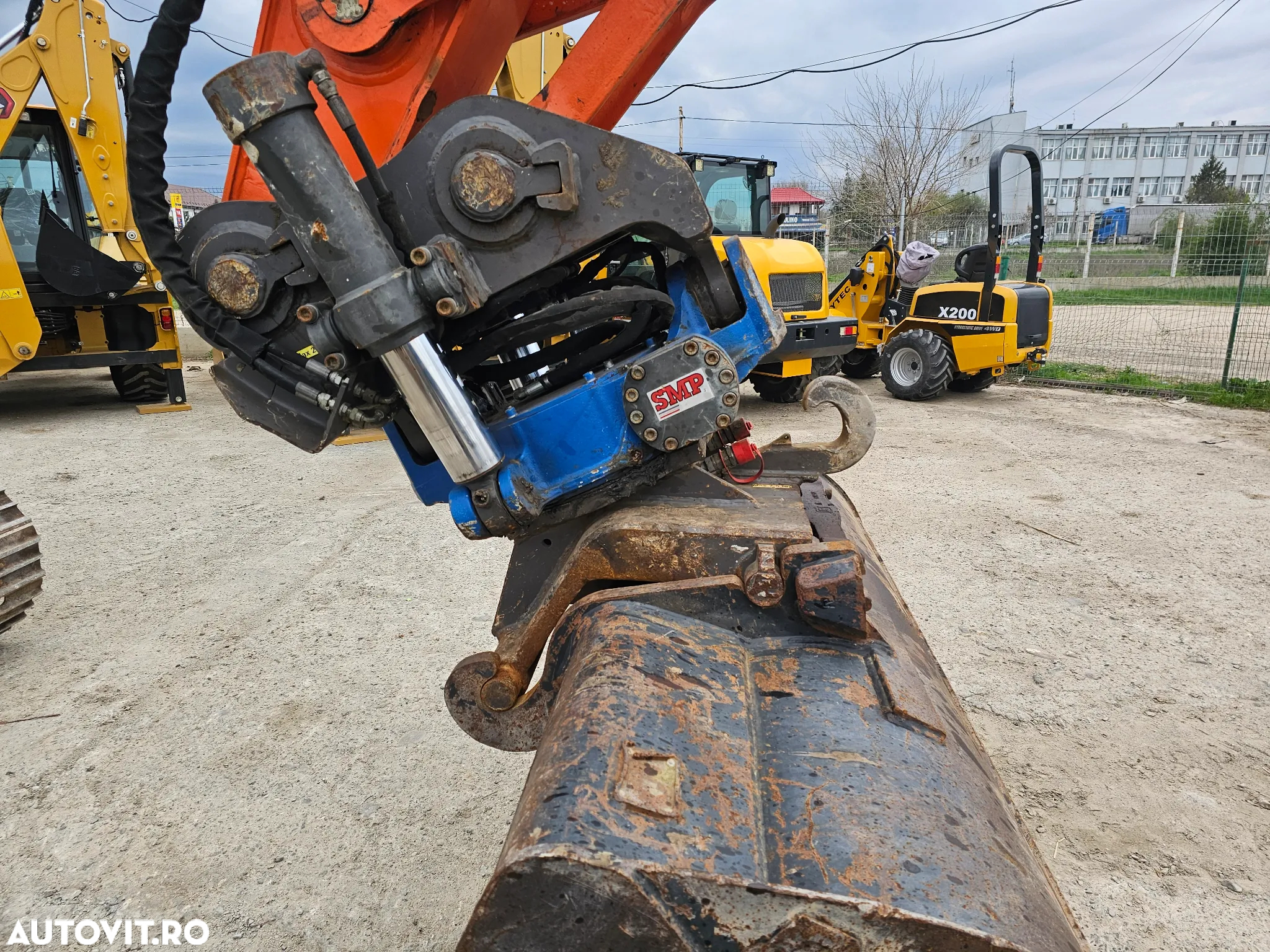 Hitachi ZX 180 LCN Rototilt , import recent , excavator pe senile compact - 6