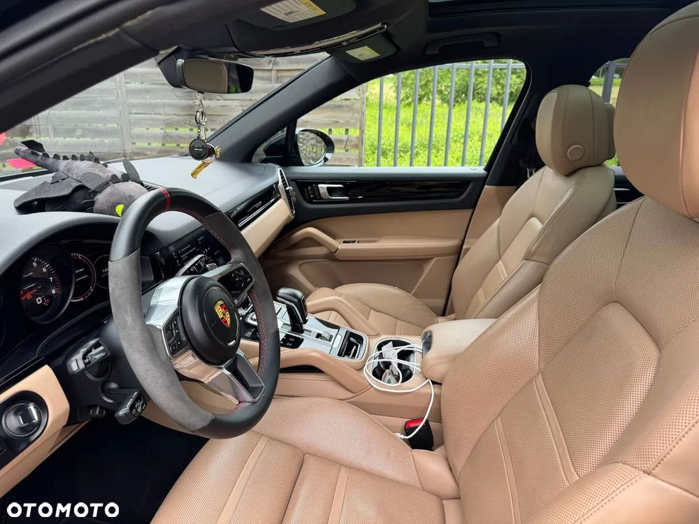 Porsche Cayenne Platinum Edition - 6