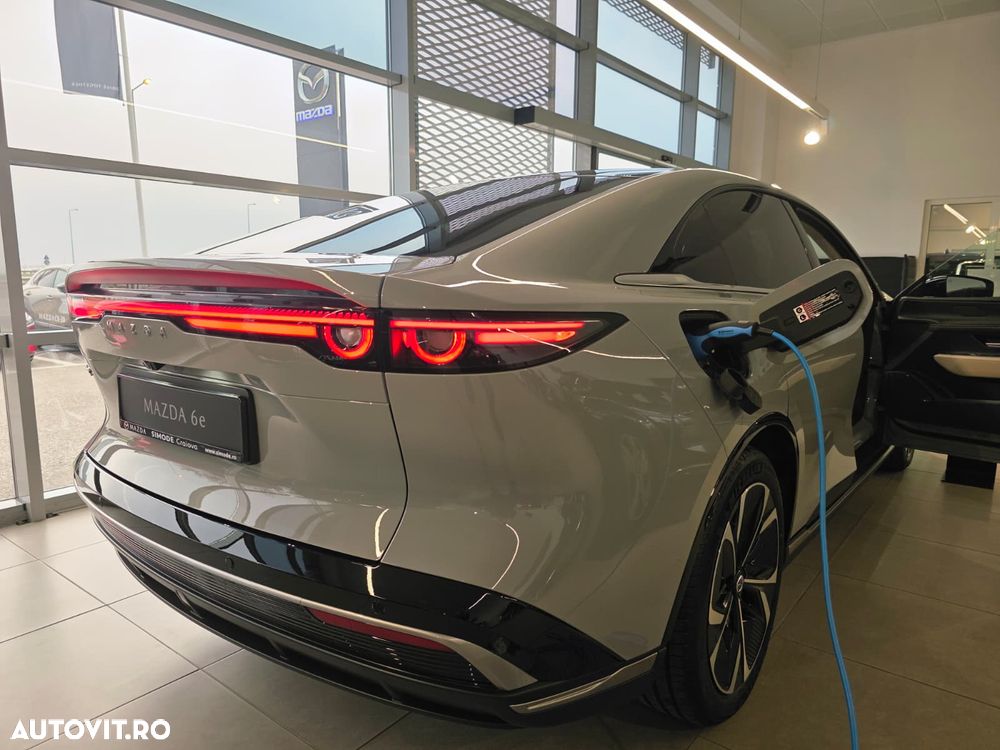 Mazda 6e 68 kW BEV Takumi - 11