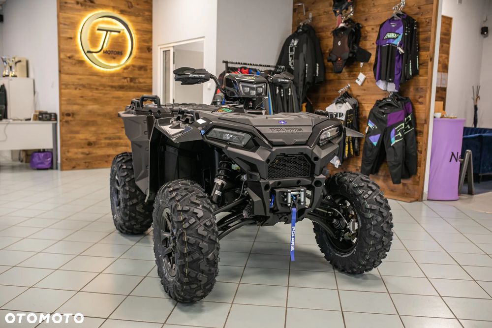 Polaris Sportsman - 1