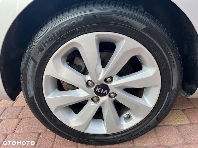 Kia Rio 1.2 Attract - 13