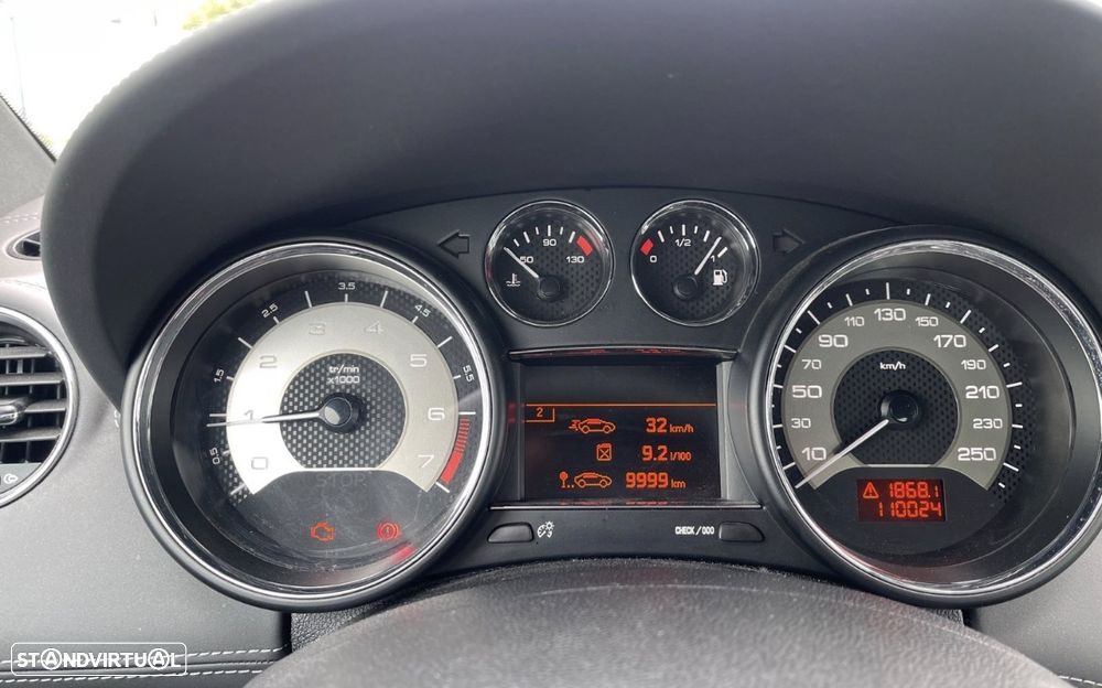 Peugeot RCZ 1.6 155 THP Onyx - 11