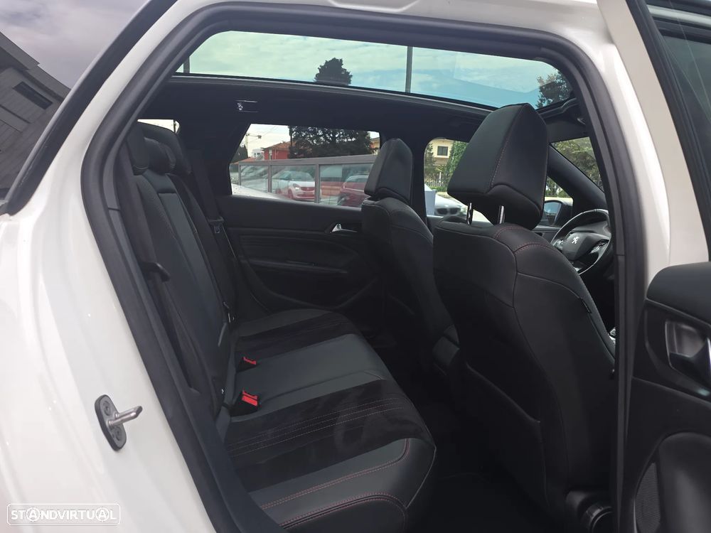 Peugeot 308 SW BlueHDi 130 EAT8 Stop & Start GT Pack - 41