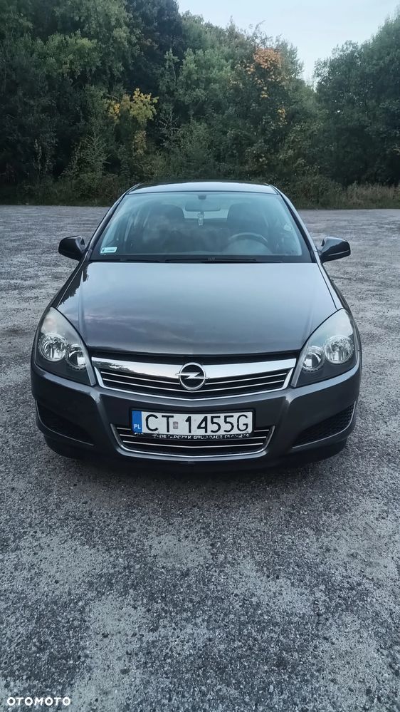 Opel Astra - 1