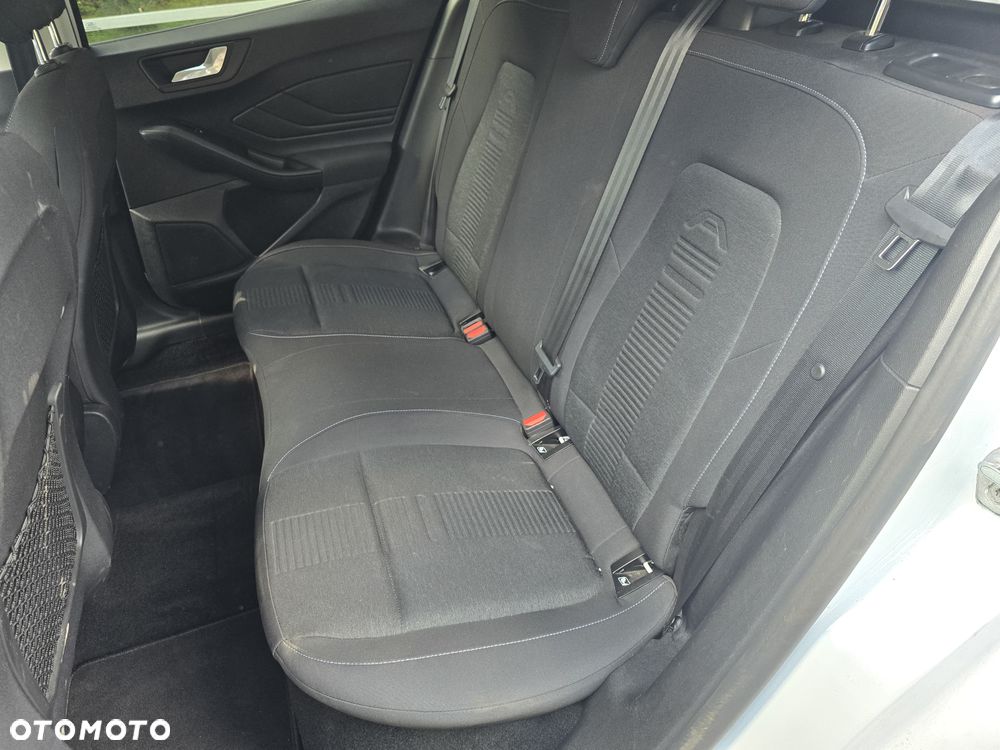 Ford Focus 1.5 EcoBlue Start-Stopp-System ACTIVE DESIGN - 14