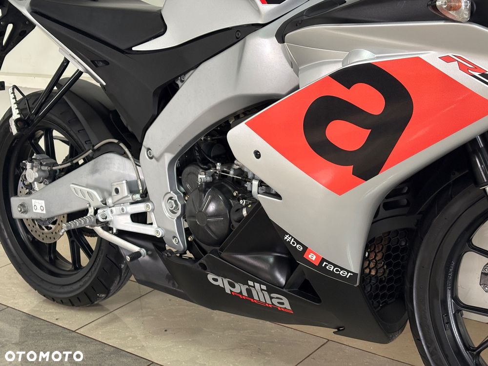 Aprilia RS - 8