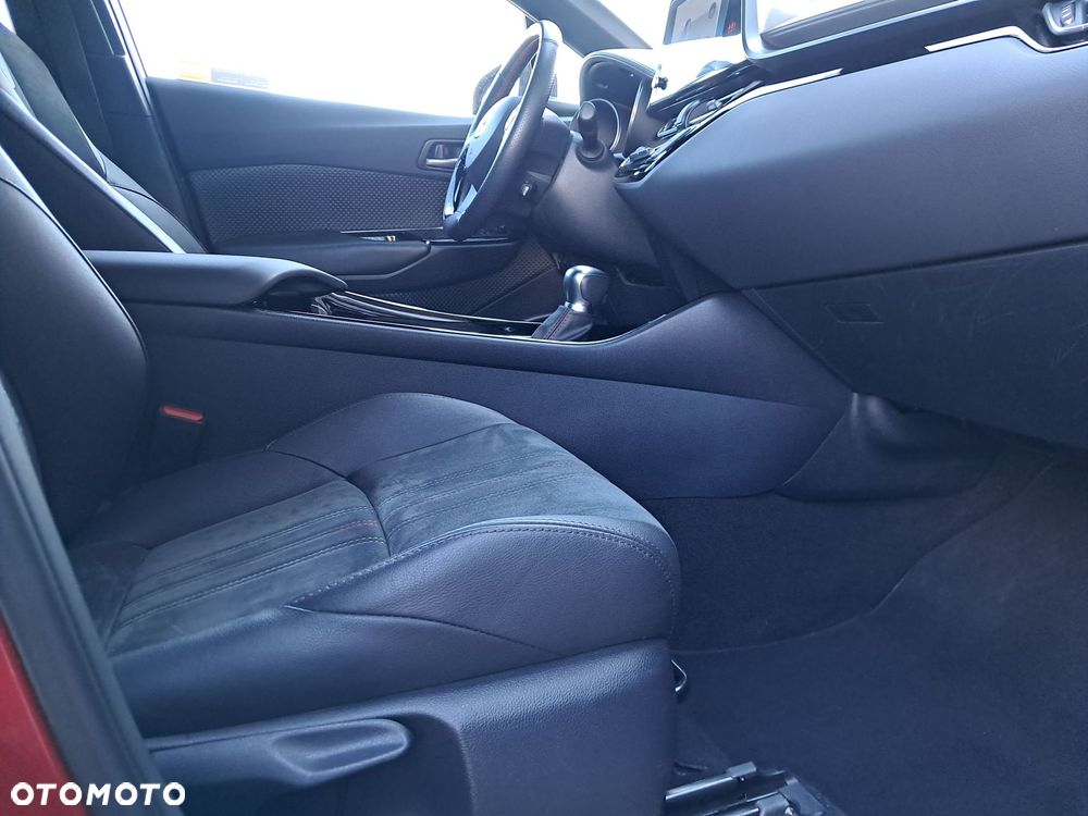 Toyota C-HR 1.8 Hybrid GPF GR Sport - 30