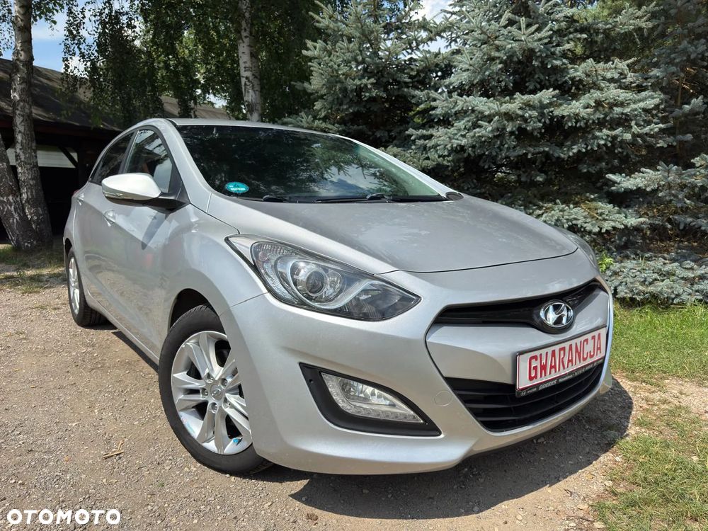 Hyundai i30 i30cw 1.4 Fifa World Cup Edition - 1