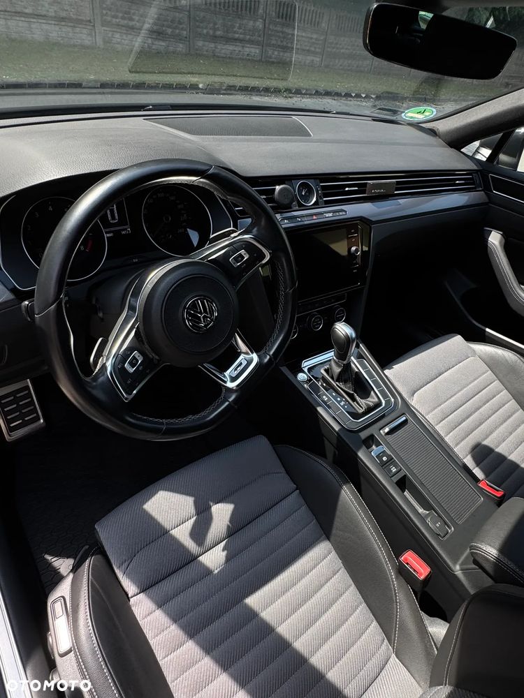 Volkswagen Passat - 6