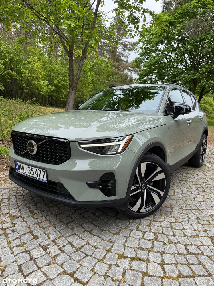 Volvo XC 40 B5 B AWD Ultimate Dark - 2