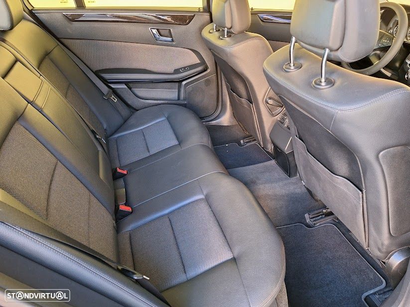 Mercedes-Benz E 250 BlueTEC Avantgarde - 11