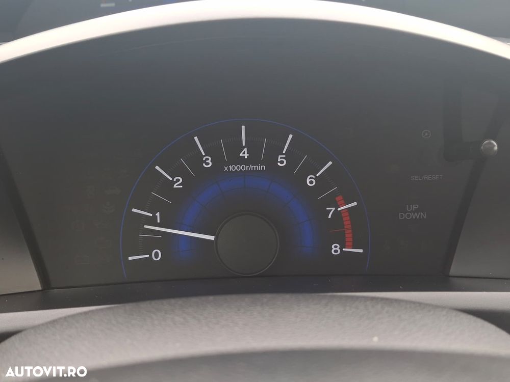 Honda Civic 1.8 i-VTEC MT Lifestyle - 26