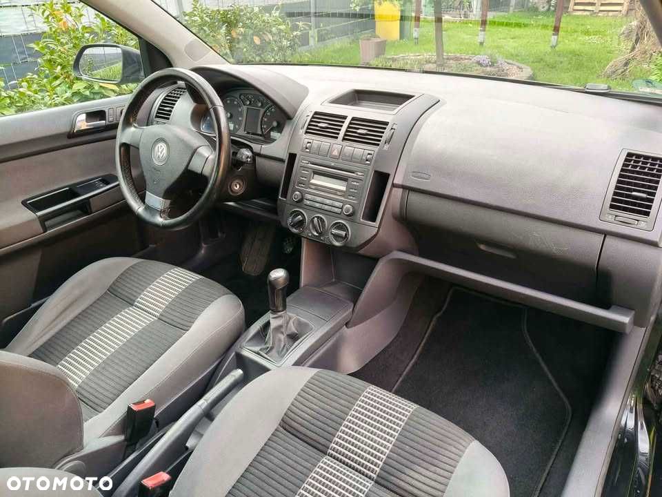 Volkswagen Polo - 5