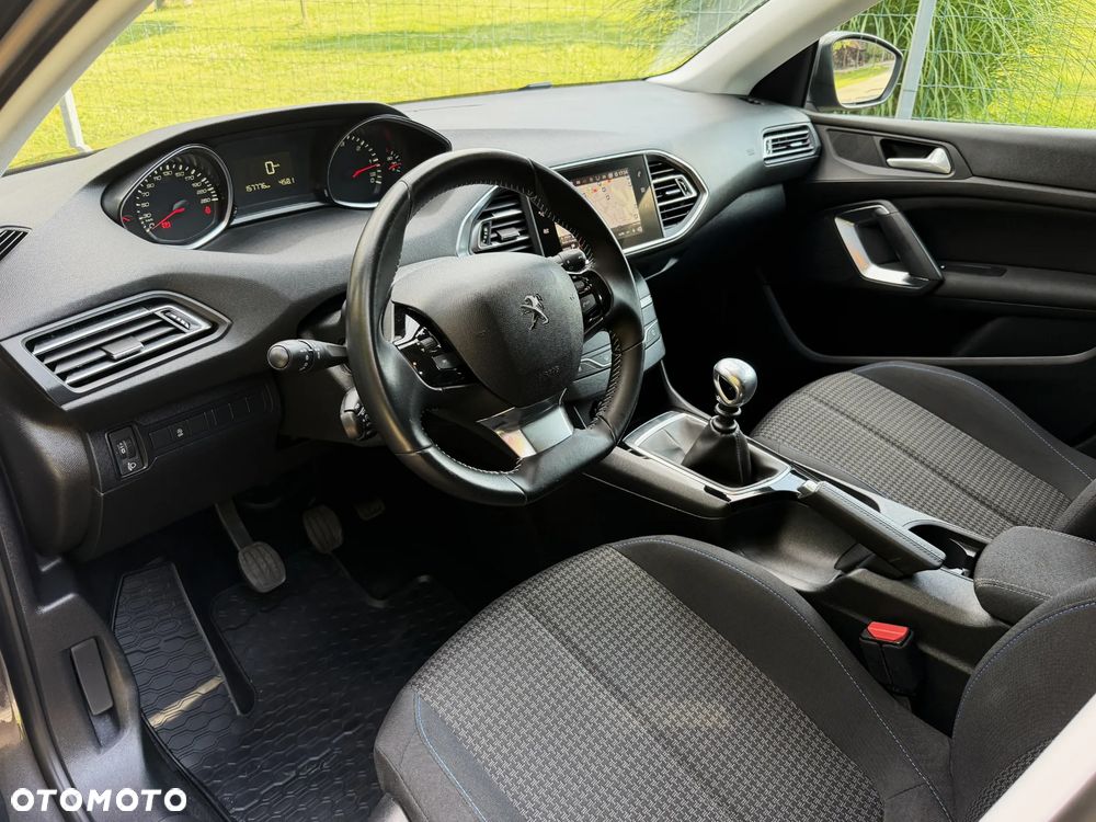 Peugeot 308 BlueHDi 130 Stop & Start Allure - 10