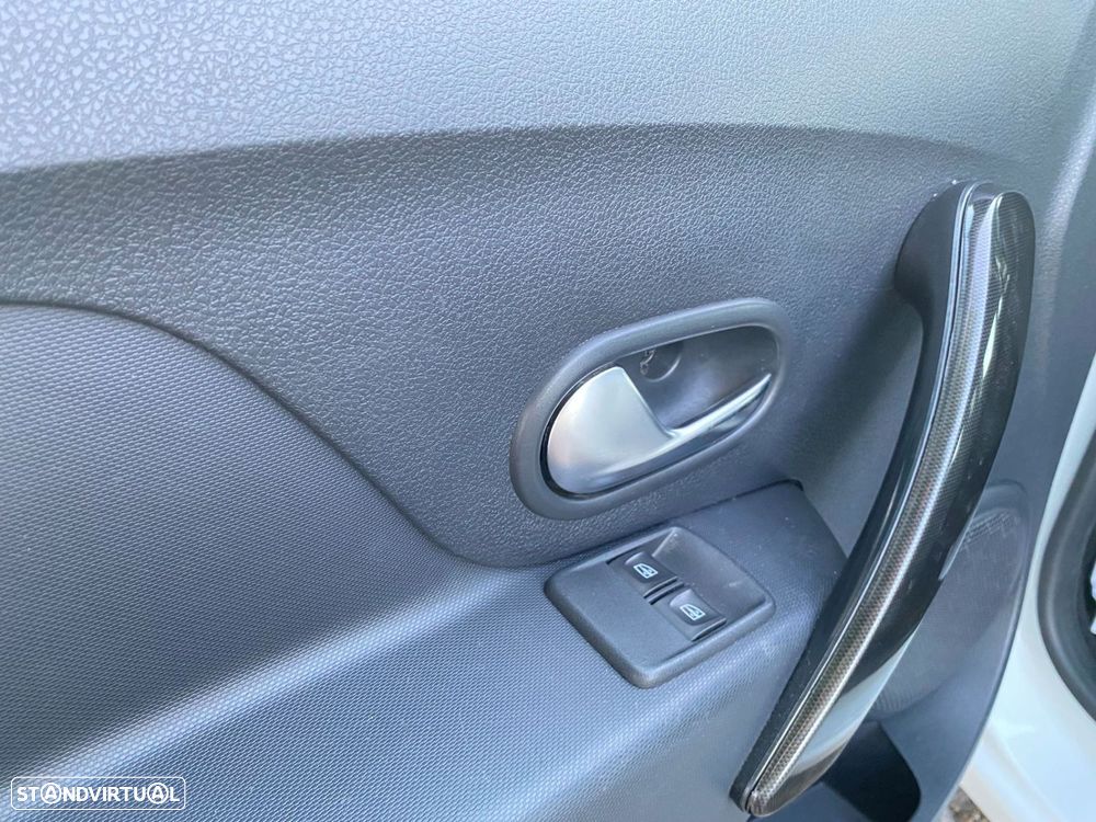 Dacia Sandero 1.0 SCe Comfort - 14