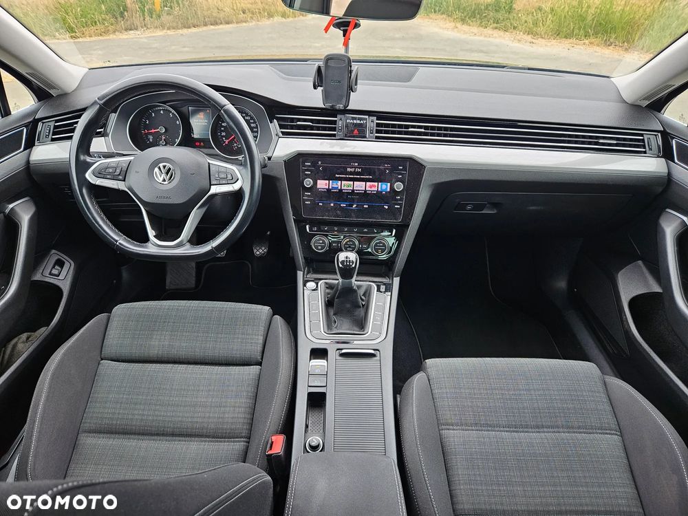 Volkswagen Passat 1.5 TSI OPF Elegance - 11