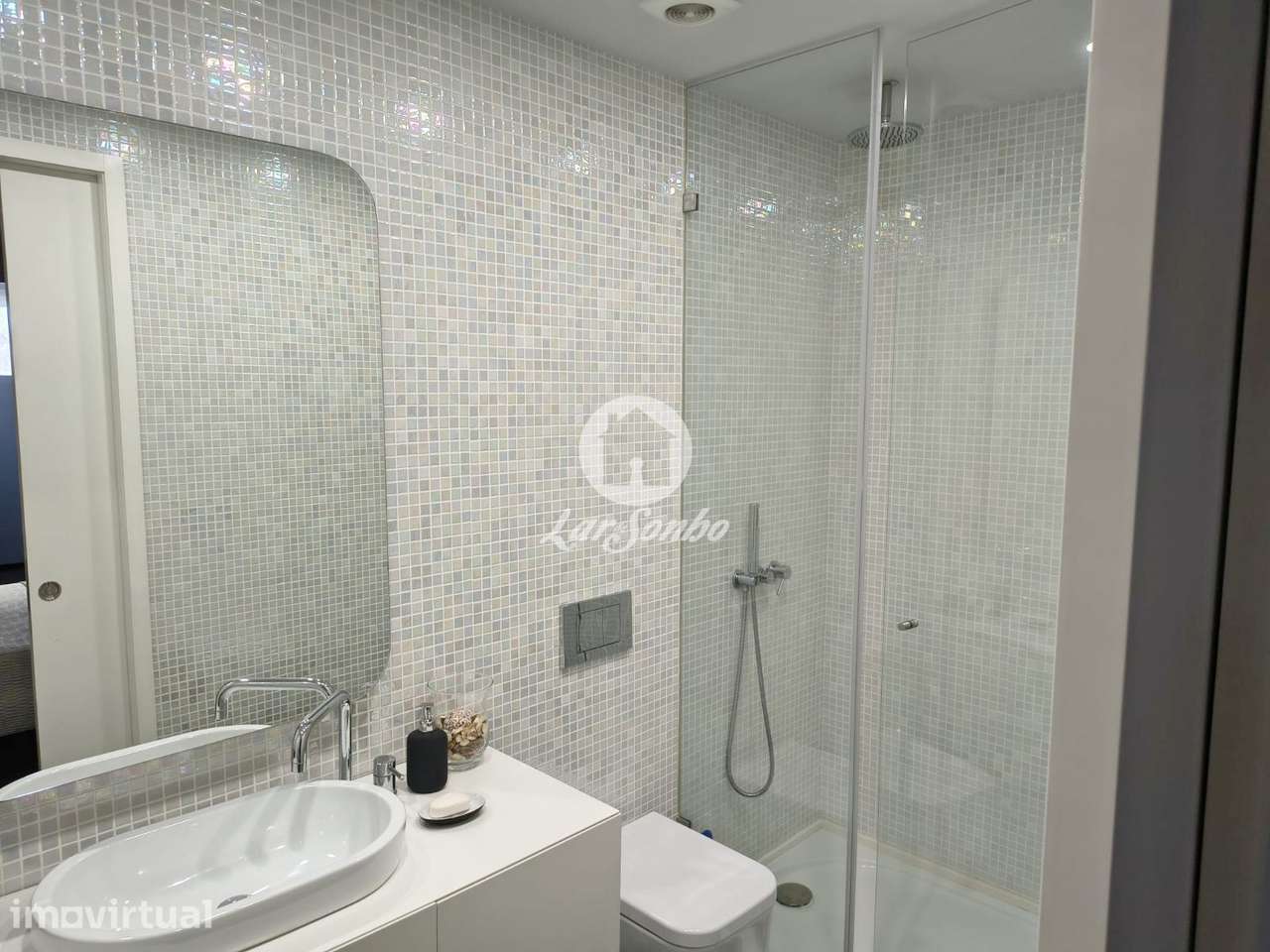 Apartamento T3, Remodelado, na 1ª Linha de Praia na Póvoa de Varzim - Grande imagem: 5/21