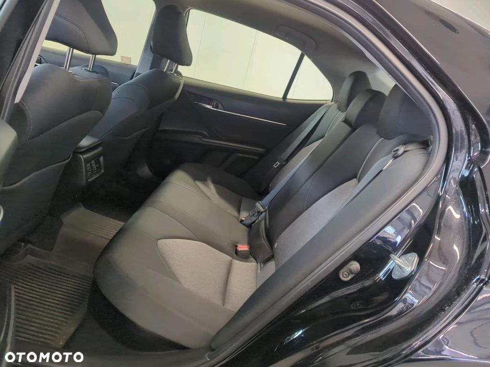 Toyota Camry 2.5 Hybrid Comfort CVT - 9
