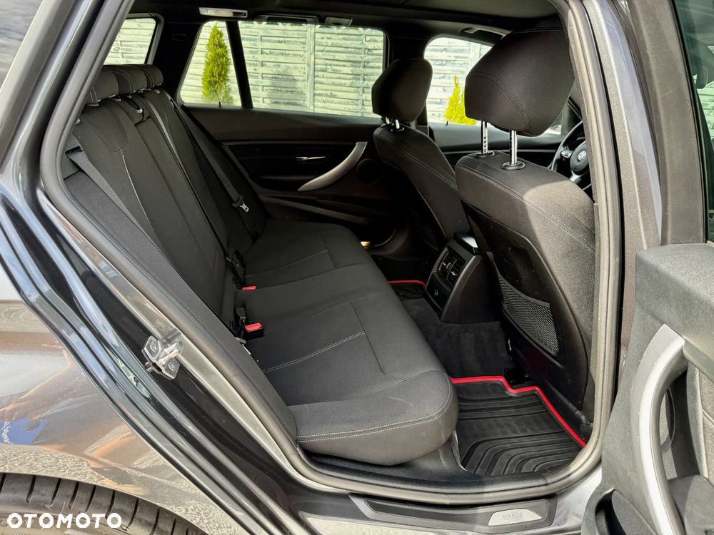 BMW Seria 3 - 19