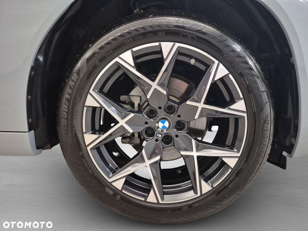 BMW X3 xDrive20 mHEV - 10